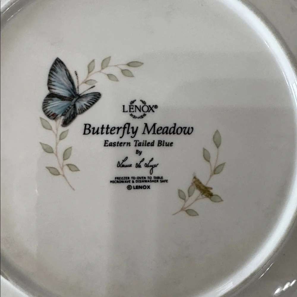 Lenox Butterfly Meadow Eastern‎ Tailed Blue 9” Dessert Luncheon Plates Set of 2